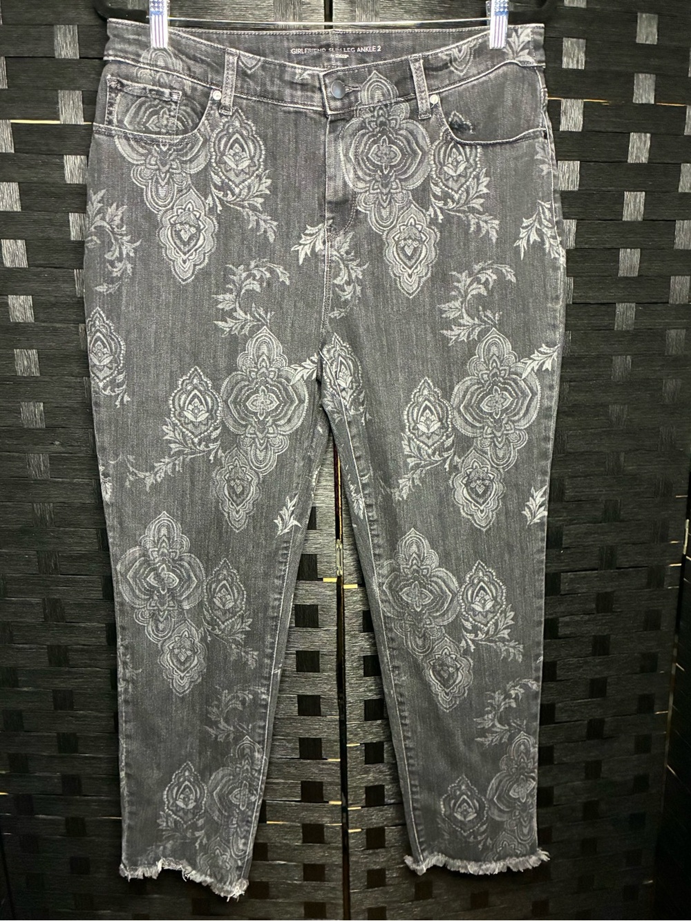Chico's Gray Floral-Print Ankle Jeans